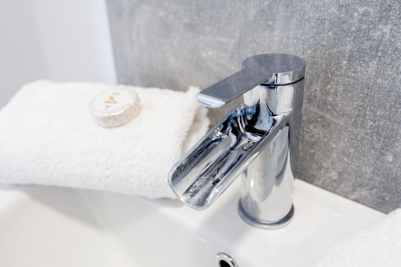 Wrexham Central Stay Apartment Seven Luaran gambar